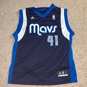 Dallas Mavericks Basketball Jersey